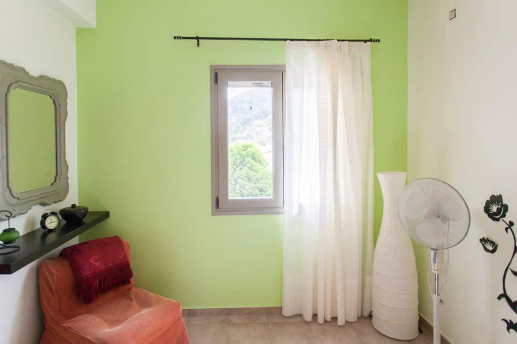 Nikolis Vacation House Vrísai Zewnętrze zdjęcie