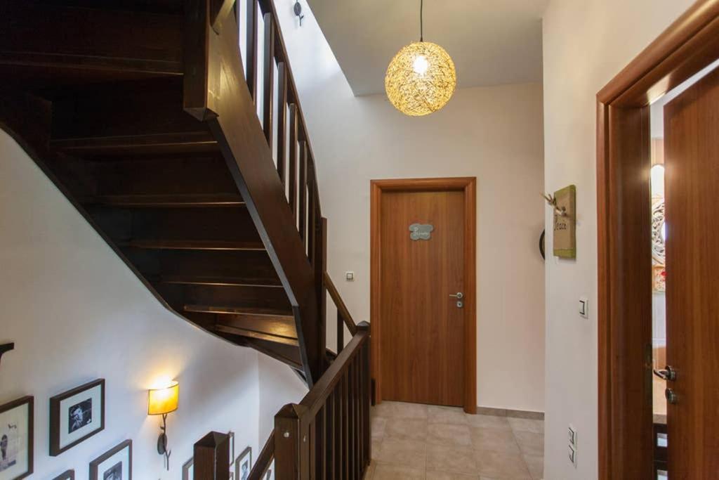 Nikolis Vacation House Vrísai Zewnętrze zdjęcie